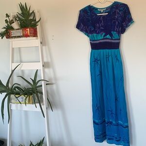 Vintage tropical dress with shoulder pads size 6